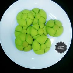 A picture of Pure Bliss Cookies 3.