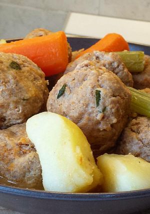 Foto di Polpette in brodo