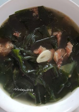 Foto resep Sup Rumput Laut (Miyeok Guk)