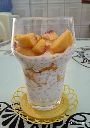 Une photo de Verrine de chìa et pêche 🍑