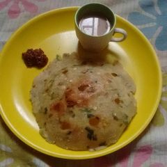 A picture of Sarva pindi (rice flour pancake).