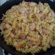 Rico plato de fideos con porotos