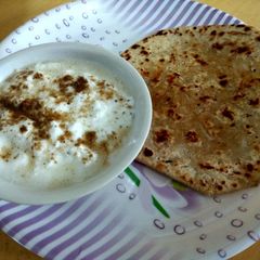 A picture of Mooli Parantha.