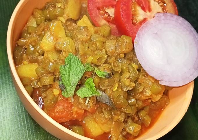 How to Make Super Quick Homemade Beans and potato curry