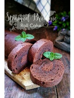 Foto resep Steamed Brownie Roll Cake