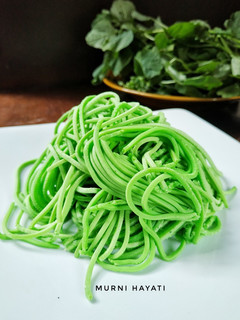 Foto resep Mie Bayam Homade