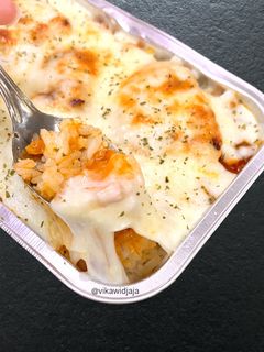 Foto resep Cheesy Chicken Bolognese Baked Rice