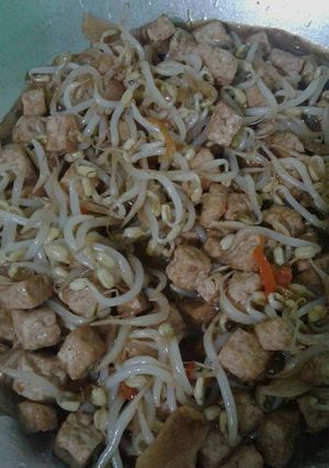 Foto resep Tumis tauge tahu pedas manis