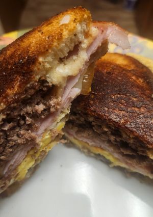 A picture of Brad's Ranch Patty Melt.
