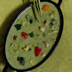 A picture of Thai Green Curry.