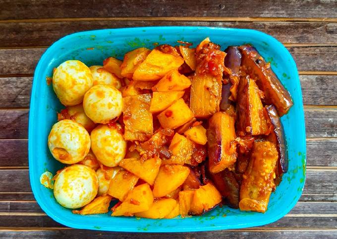 Balado telor puyuh + kentang + terong