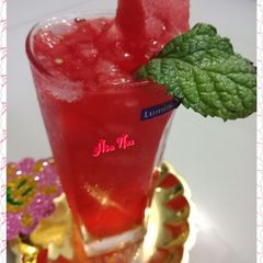 #Watermelon_Juice! #KokabAndCookpad #RamadanKiTayari! A picture of #Watermelon_Juice! #KokabAndCookpad #RamadanKiTayari!.
