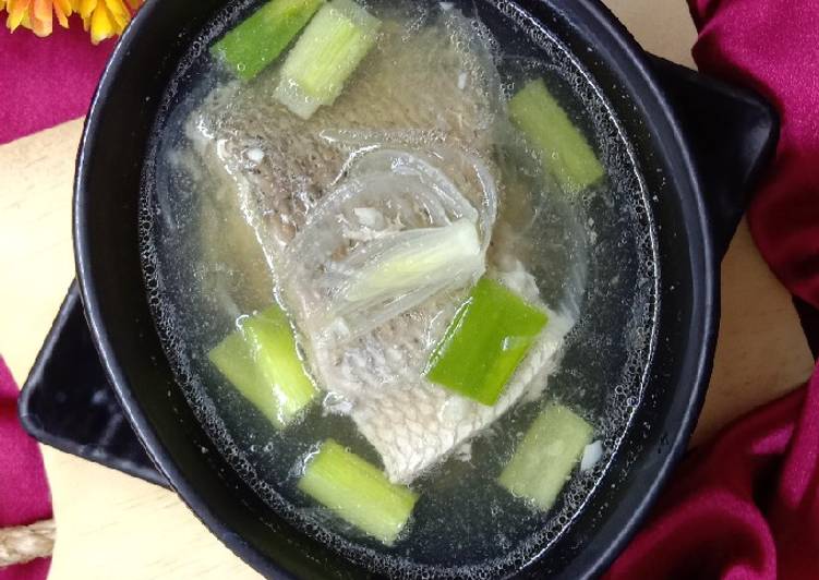 Bagaimana Membuat Sup Ikan Kakap Lezat