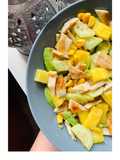 Ensalada tropical con pollo