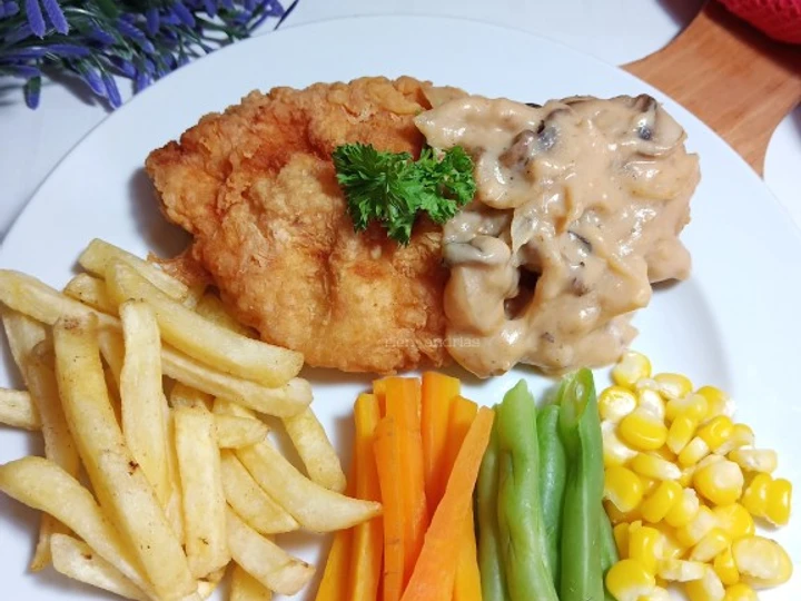 Langkah Gampang Membuat Resep Crispy Chicken Steak with Creamy Mushroom Sauce yang Menggugah Selera Anti Ribet, Mantap