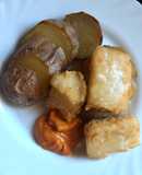 Papas arrugás con bacalao y mojo picón