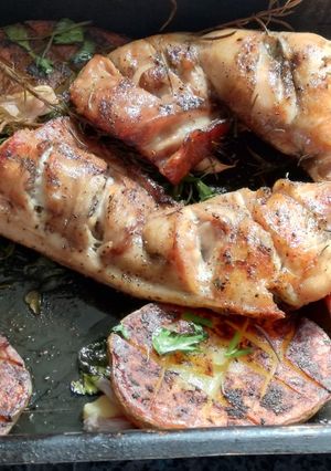 Foto principal de Conejo al horno con patatas caliu
