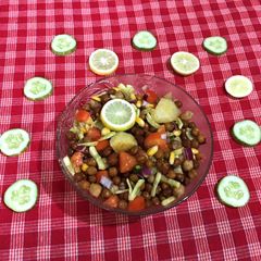 A picture of Healthy Chana Chat.