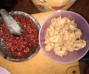 Praktis Memasak Ayam geprek simple Mantul Banget