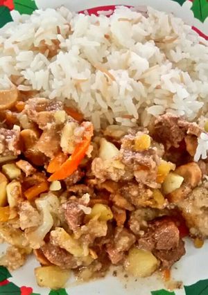 Una foto de Carne 🍖 a la olla