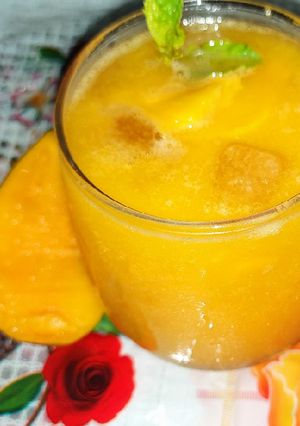 A picture of Mango Lemonade.