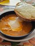 Huevos en cazuela