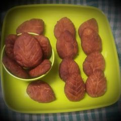 A picture of Bihar Special Thekua.
