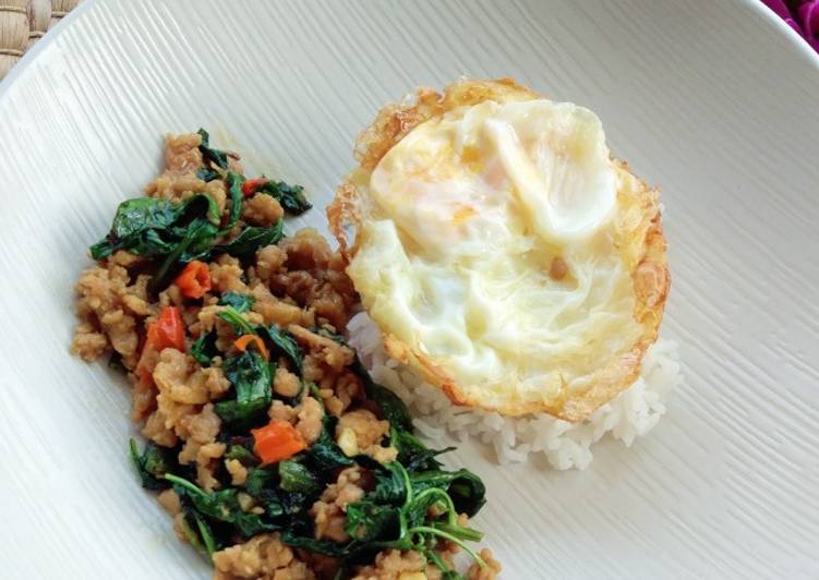 Bagaimana Membuat Pad Kra Pao Gai (Thai Chicken Basil) ผัดกระเพราไก่ Anti Gagal