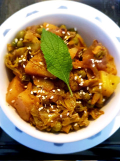 A picture of Spicy cabbage.