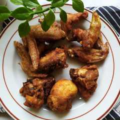 Ayam goreng bumbu kari রেসিপির প্রধান ছবি
