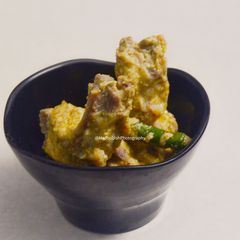 A picture of Sorshe Mangsho Bhape.