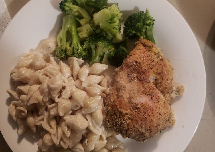 My Daughter love Baked chicken breast with vinaigrette