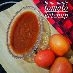 A picture of Homemade tomato ketchup.
