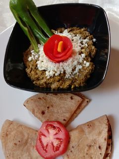 પનીર ભુરજી(Paneer Bhurji recipe in gujarati) રેસીપી મુખ્ય ફોટો