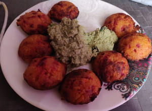 A picture of Beetroot puddu /Apam.