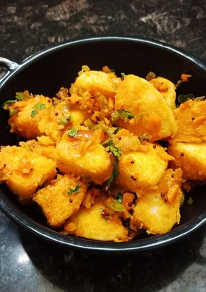 A picture of Suji Masala Idli.