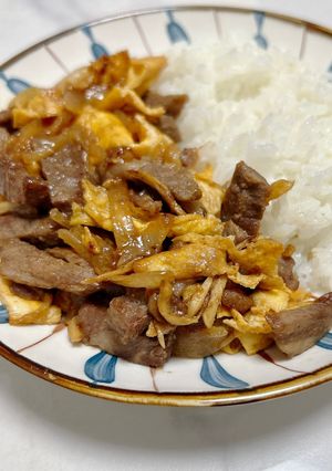 味噌牛肉蛋飯 的食譜成品照片