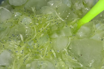 Anti Ribet, Bikin Es Melon Serut Ekonomis Untuk Dijual