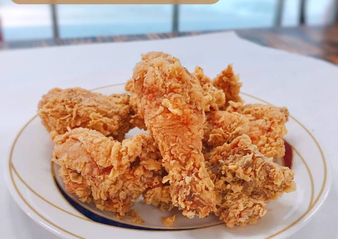 Ayam Goreng Tepung 
(ala KFC)