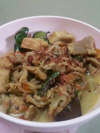 Langkah Mudah untuk Membikin Resep Usus ayam bumbu kuning yang Bisa Manjain Lidah Anti Ribet, Uenak Banget