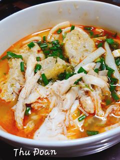 Hình của món Bánh canh ghẹ chả cá.