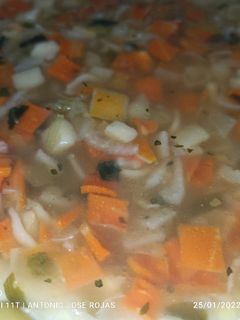 Una foto de Sopa juliana