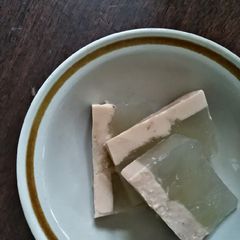 Two Layered Cream Agar-Agar A picture of Two Layered Cream Agar-Agar.