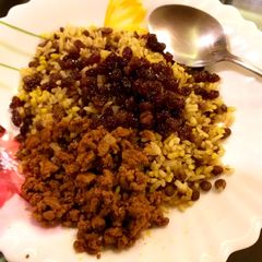 A picture of Lentil pilaf in rice cookerعدس پلو.