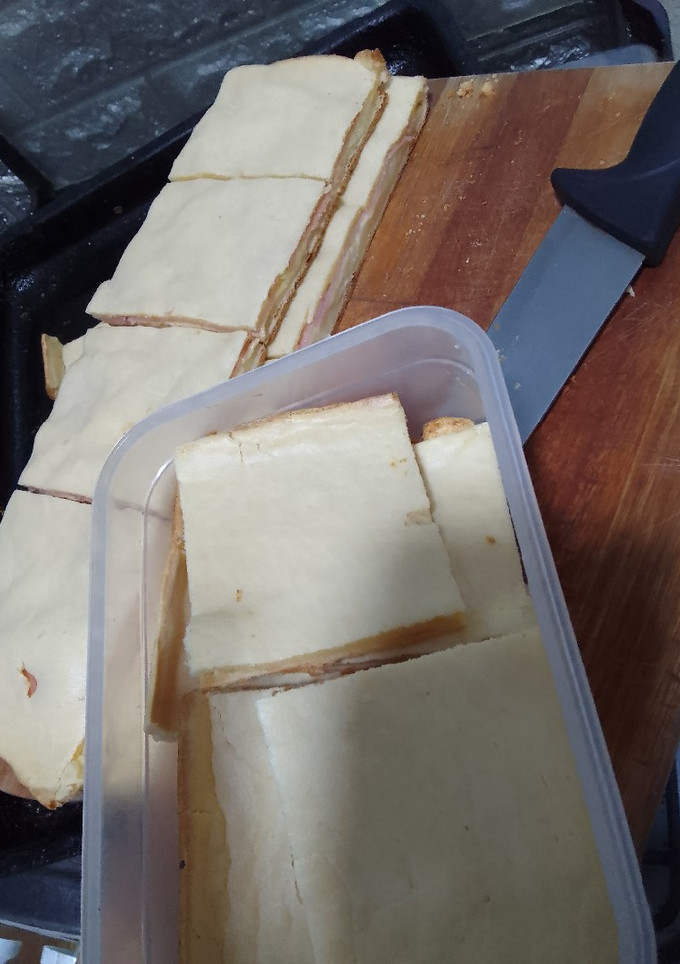 Una foto de Fainá/torta de fiambre masa licuada