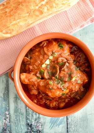 A picture of Chicken Cacciatore.
