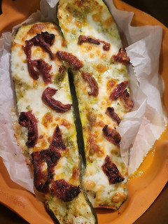 Una foto de Calabacín con mozzarella en airfryer