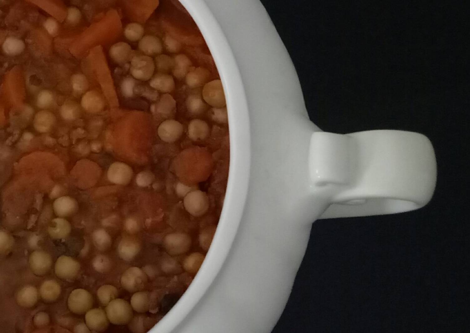 Lebanese Style Green Peas with Tomato Sauce (Bazalla) Recipe by Aini