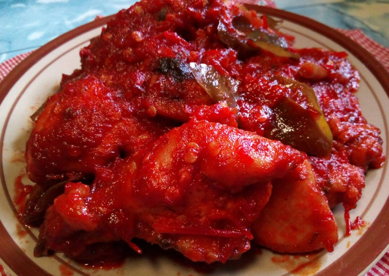 Ayam sambalado