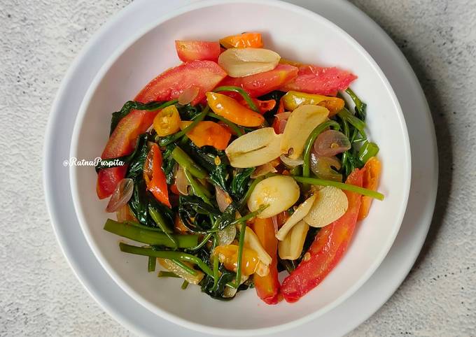 Resep Tumis Kangkung Sambal Embe Oleh Ratna Puspita Cookpad